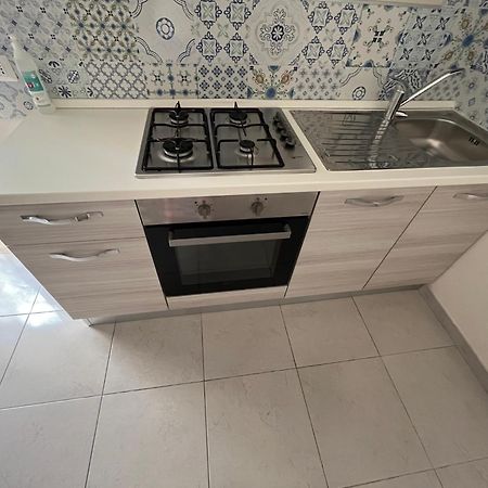 B&B Regina Rooms 아볼라 외부 사진