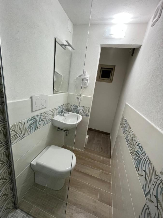 B&B Regina Rooms 아볼라 외부 사진