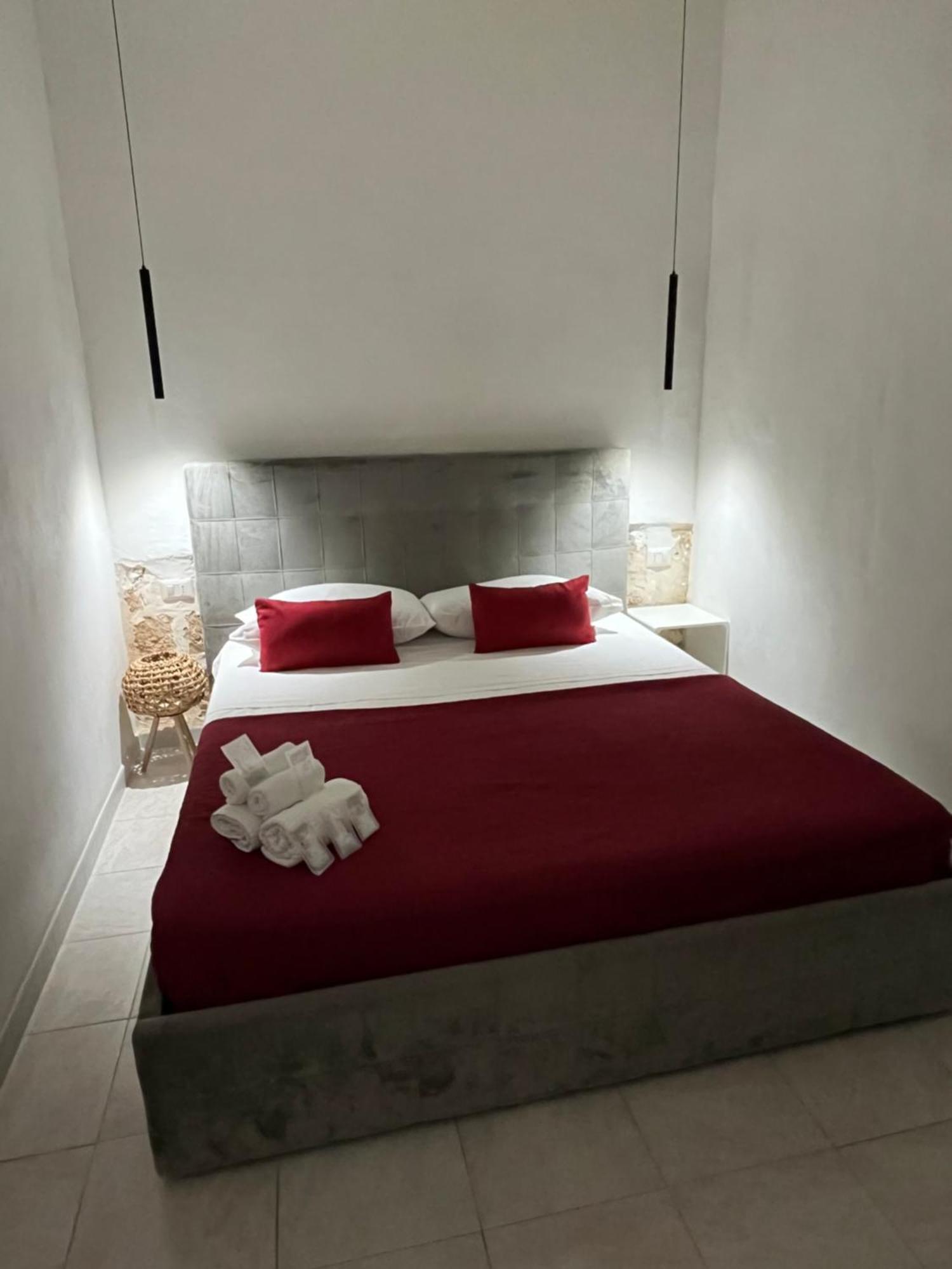 B&B Regina Rooms 아볼라 외부 사진
